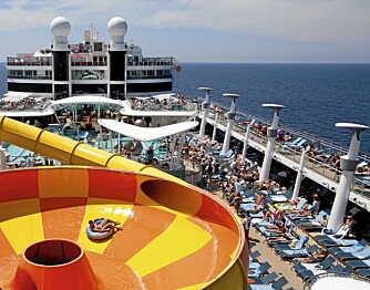 BADELAND: Som så mange andre cruiseskip, er Norwegian Epic et flytende badeland.