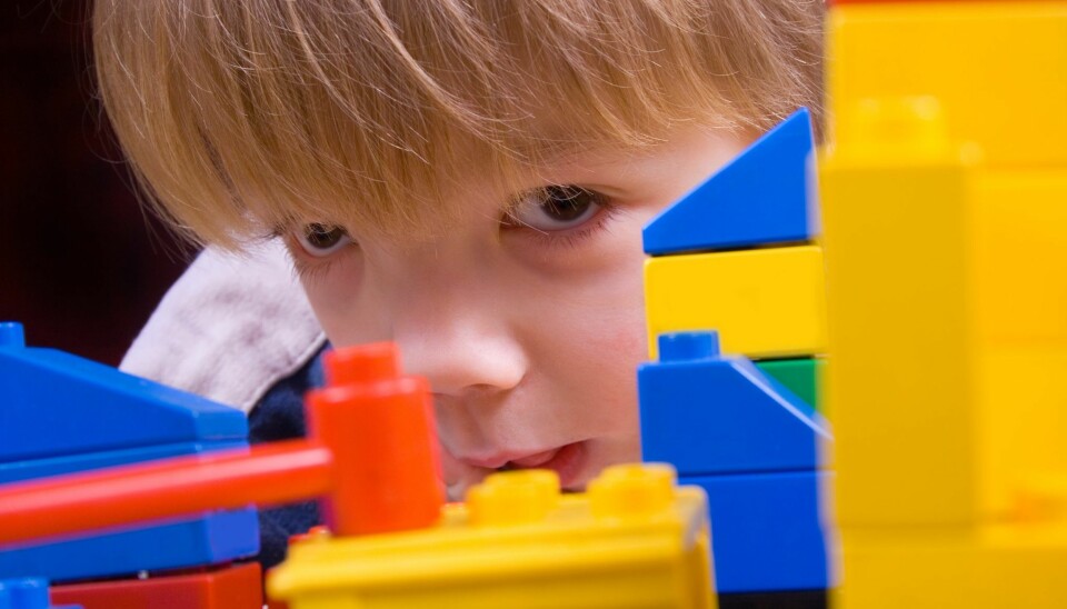 VINN LEGO: Du kan vinne Lego ved å dele en videosnutt.