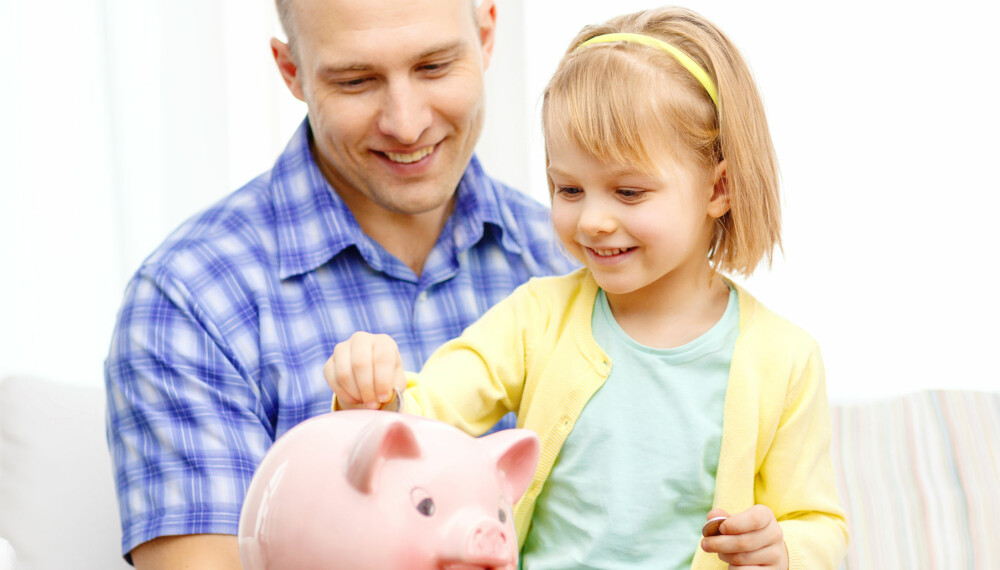 KAN LÆRES TIDLIG: Om du lærer barna å spare tidlig, kan du slippe maset om at "det bare er å kjøpe" alt de vil ha.