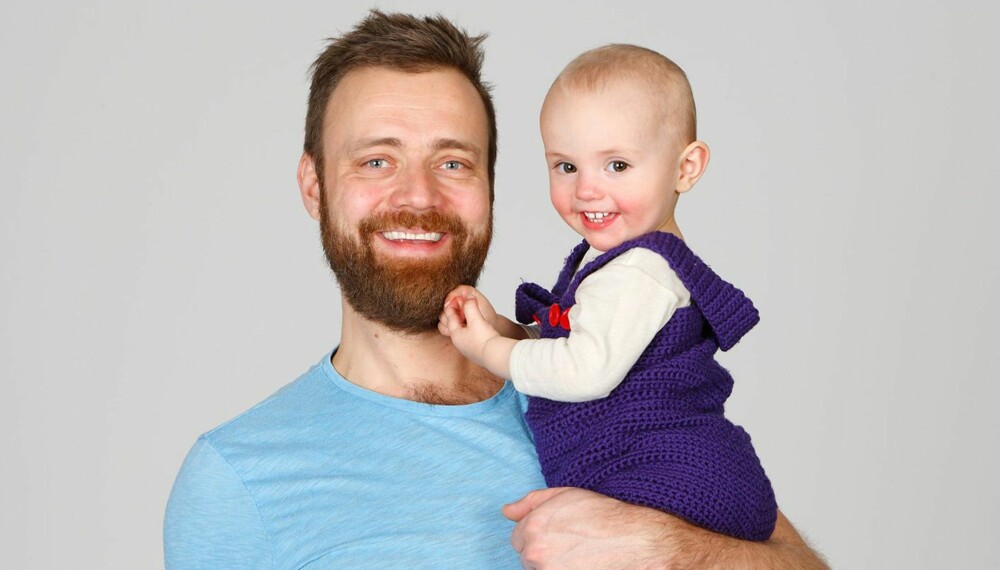 ANALOG FAMILIE: - For litt siden var jeg i en samtale med andre foreldre som virkelig ikke skjønte hvordan vi klarte å ha fire barn uten et nettbrett eller fire som gikk varmt, skriver Thorbjørn. ANALOG FAMILIE: - For litt siden var jeg i en samtale med andre foreldre som virkelig ikke skjønte hvordan vi klarte å ha fire barn uten et nettbrett eller fire som gikk varmt, skriver Thorbjørn.