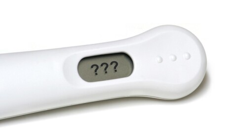 Er det mulig å være gravid når testen viser negativ