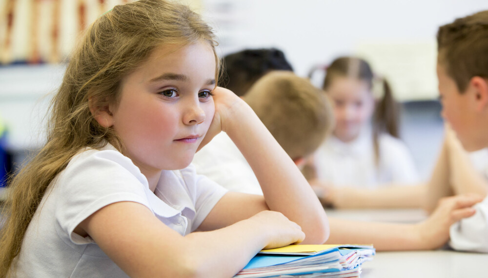 TRIVES IKKE: Det kan være mange grunner til at barn ikke trives på skolen. Skolebytte er ikke nødvendigvis en god løsning.