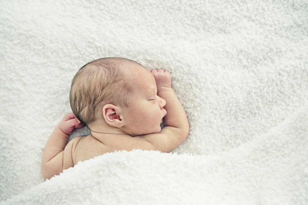 SLIK TAR DU BABYBILDER: Sørg for at babyen er varm, mett og trøtt om du ønsker en rolig baby.
