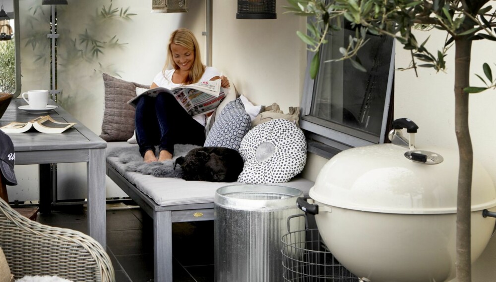 INSPIRASJON TIL TERRASSE: Takbalkongen er innredet med tanke på både hverdag og fest. INSPIRASJON TIL TERRASSE: Takbalkongen er innredet med tanke på både hverdag og fest.