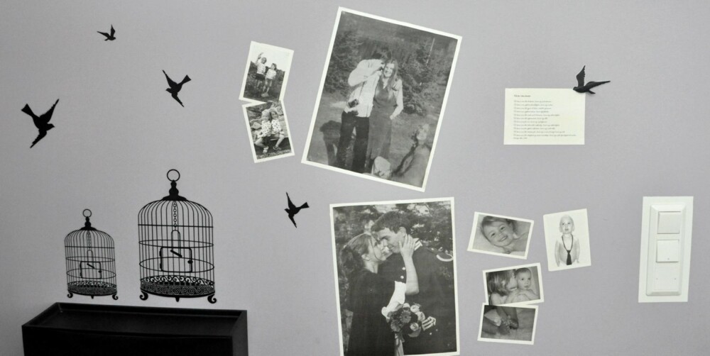 VEGGPRYD: De gråmalte veggene blir både spennende og interessante ved hjelp av wallstickers og svarthvitt-bilder. VEGGPRYD: De gråmalte veggene blir både spennende og interessante ved hjelp av wallstickers og svarthvitt-bilder.