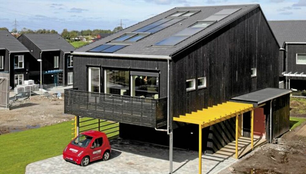 BEGREPER DU BØR KUNNE: Forstår du innholdet i prospektet fra megler? Hva betyr eksempelvis de ulike energimerkene? Bildet viser for øvrig et Jadarhus i Sandnes som forsyner seg selv med energi. BEGREPER DU BØR KUNNE: Forstår du innholdet i prospektet fra megler? Hva betyr eksempelvis de ulike energimerkene? Bildet viser for øvrig et Jadarhus i Sandnes som forsyner seg selv med energi.