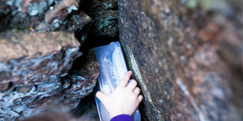 GODT GJEMT: Boks en ligger godt gjemt, men ikke nedgravd. Husk se etter #geocaching neste gang du er innom instagram. GODT GJEMT: Boks en ligger godt gjemt, men ikke nedgravd. Husk se etter #geocaching neste gang du er innom instagram.