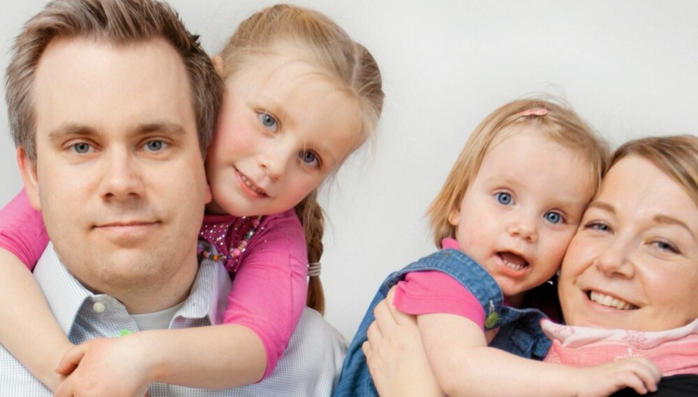 DOBBEL UTFORDRING: Familien Aaslestad er blant de ytterst få i Norge med to barn som begge har PKU.