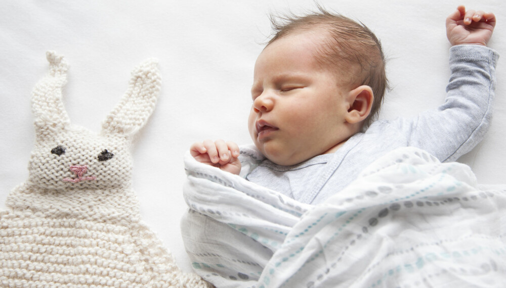 RIKTIG SOVETEMPERATUR FOR BABYEN: Hvis valget står mellom et innestengt, varmt barnerom og et rom med litt trekk, bør du gå for det siste. RIKTIG SOVETEMPERATUR FOR BABYEN: Hvis valget står mellom et innestengt, varmt barnerom og et rom med litt trekk, bør du gå for det siste.