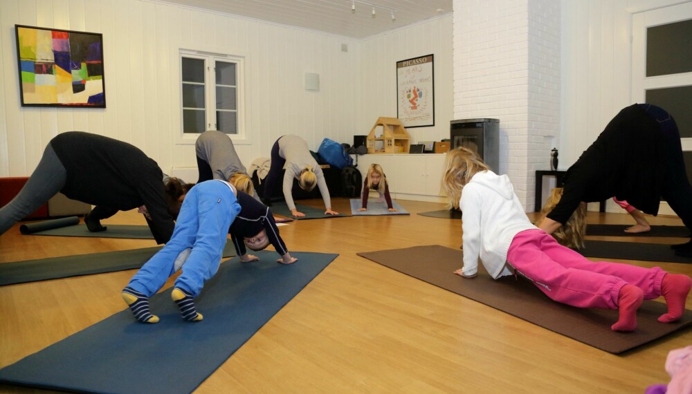 STRESSMESTRING: Yoga for barn kan redusere stress og øke mestringsfølelse, mener psykologer.