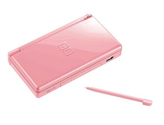 ULIKE SPILL: Har du flere typer spill, kan det være lurt å variere spill. Her er en NINTENDO DS.