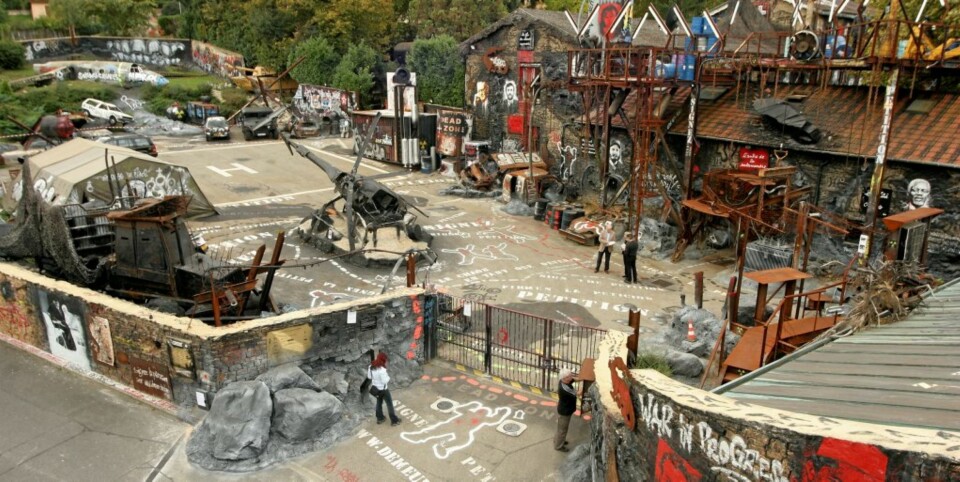 TOTAL FORANDRING: Den gamle skyssstasjonen fra 1600-tallet har gjennomgått en total forandring. Han kaller kaoset i Lyon for et pressebtrå.