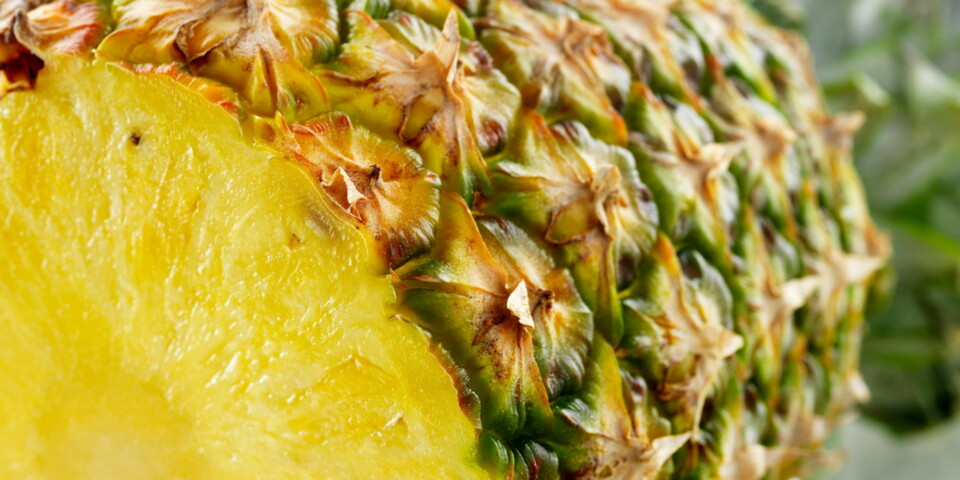 ANANAS: frukten er rik på vitamin C og gir en frisk og søt smak til salaten