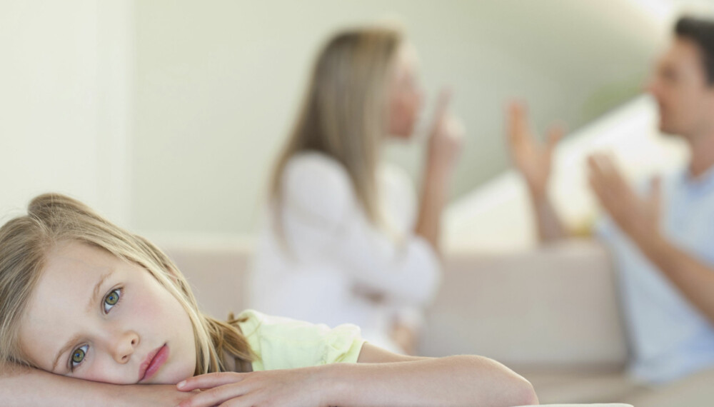 IKKE FARLIG: Barn trenger å lære konflikter og konflikthåndtering. Det er derfor ikke så farlig om barna dine opplever at du og partneren krangler av og til, mener samlivsekspertene. IKKE FARLIG: Barn trenger å lære konflikter og konflikthåndtering. Det er derfor ikke så farlig om barna dine opplever at du og partneren krangler av og til, mener samlivsekspertene.