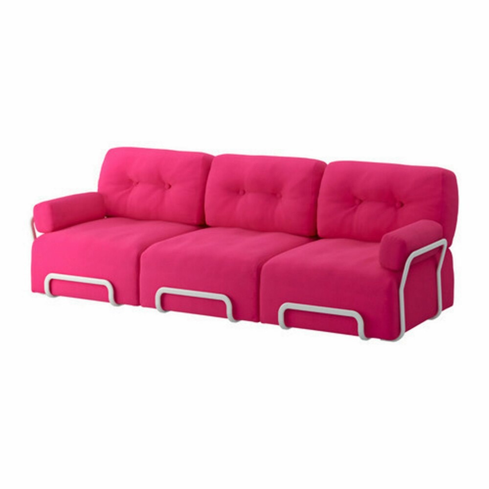 TA PLASS: En rosa sofa som dette innbyr til en real fargefest i stua. TA PLASS: En rosa sofa som dette innbyr til en real fargefest i stua.