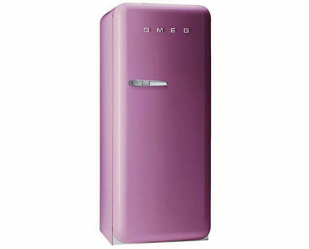 EN KJØLESKAPDRØM: Det er ikke få som drømmer om et SMEG-kjøleskap. Velger du rosa er du tøff! EN KJØLESKAPDRØM: Det er ikke få som drømmer om et SMEG-kjøleskap. Velger du rosa er du tøff!