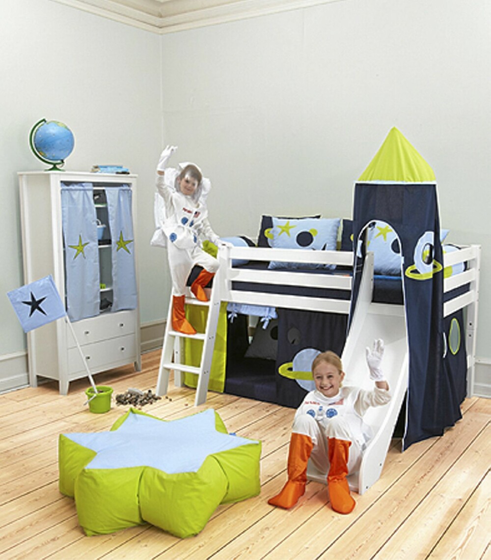 FLOTT OG BLÅTT: Astronaut-tema på barnerommet er en vinner hos yngre gutter.