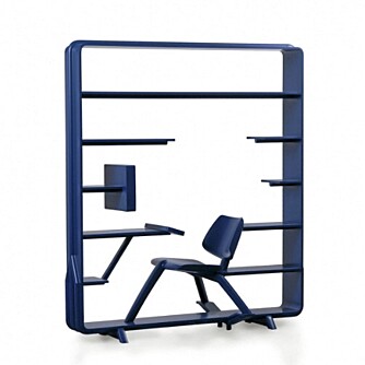 ARBEIDSPLASS: Praktisk og funksjonell kontorløsning med hyller, stol og pult i ett. Fra ontwerpers.nu