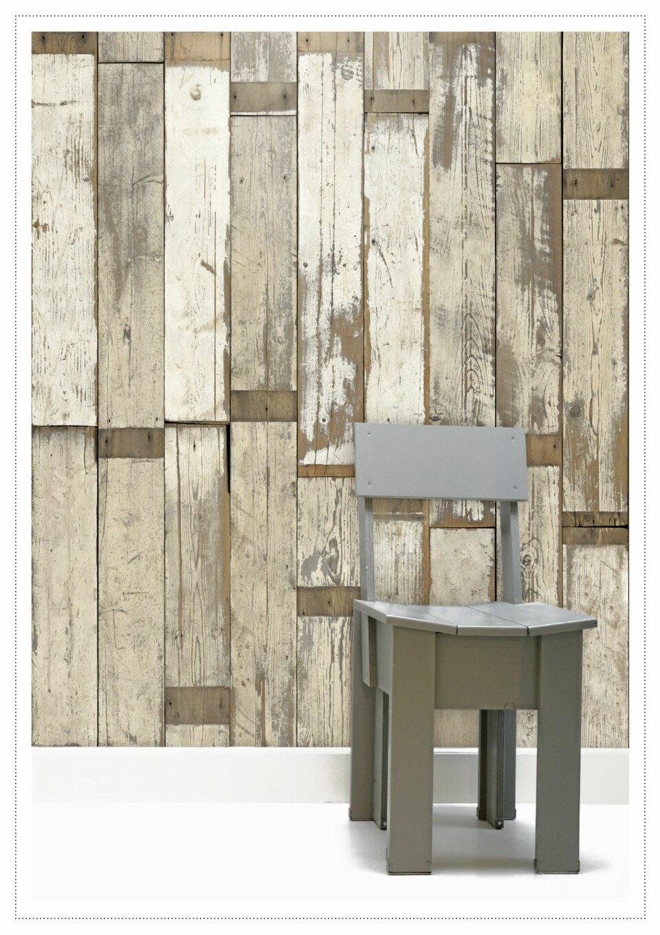 LIMT PÅ VEGGEN: Drivved på veggen er lett å få til. Design ved Piet Hein Eek, scrapwoodwallpater.com