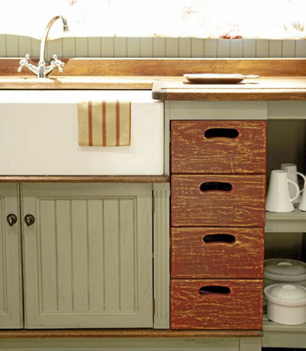 DETALJER: Små detaljer i tre skaper en kul kontrast og effekt. DETALJER: Små detaljer i tre skaper en kul kontrast og effekt.