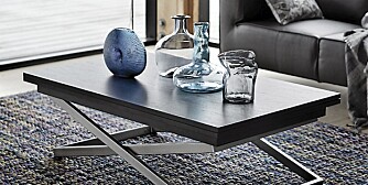 SOFABORD: I år skal møblene i stuen ha preg av lounge, kos og kvalitet. Dette sofabordet er fra Bo Concept/Skeidar.