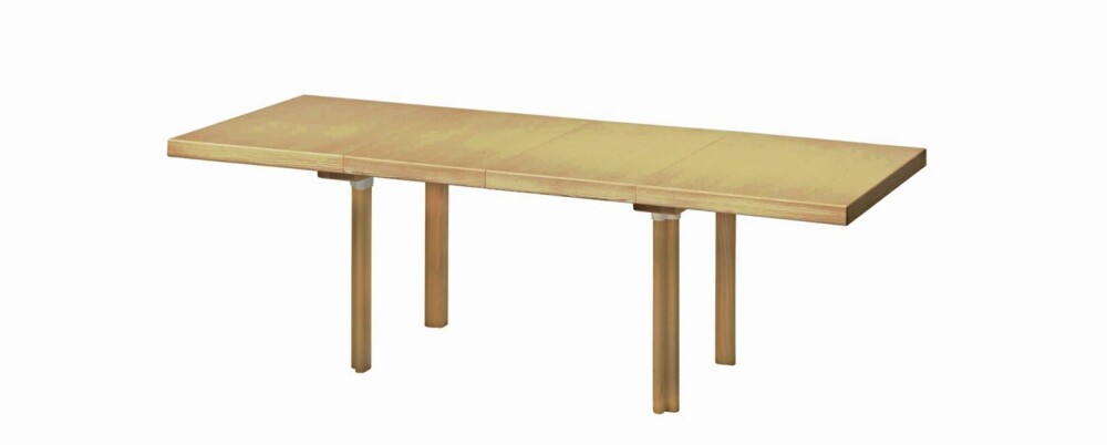 FINSK FINESSE: Uttrekksbordet H92 designet av Aalvar Aalto føres av Artinteriør i Oslo, kr 49 335. FINSK FINESSE: Uttrekksbordet H92 designet av Aalvar Aalto føres av Artinteriør i Oslo, kr 49 335.