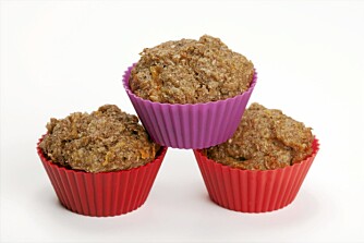 NOE MUFFINS I MATBOKSEN: Små minimuffinsformer gir en passelig munnfull som dessert i matboksen. NOE MUFFINS I MATBOKSEN: Små minimuffinsformer gir en passelig munnfull som dessert i matboksen.