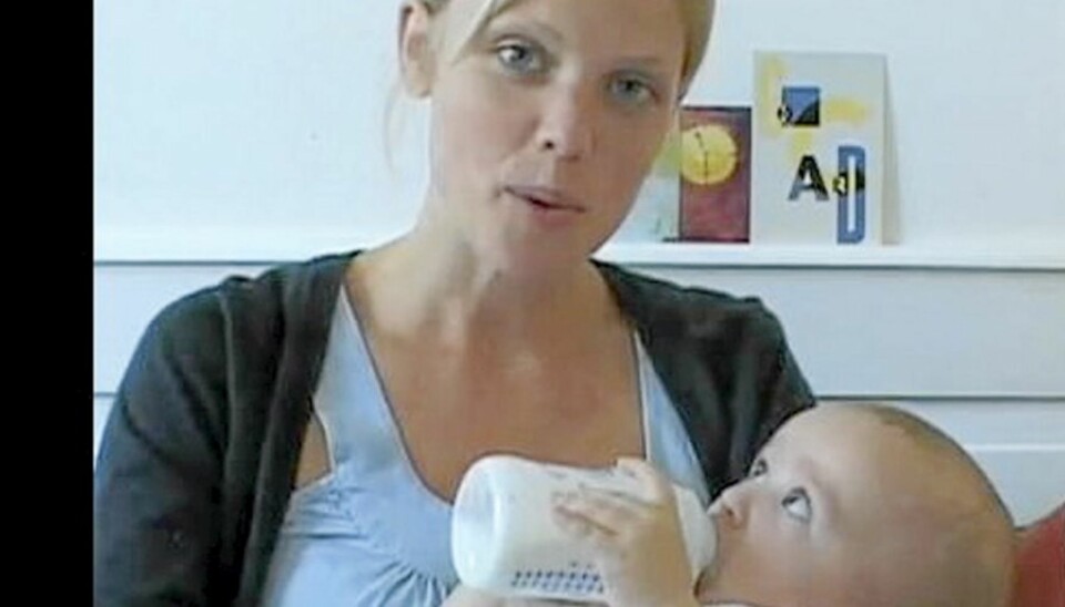 IKKE SÅ MODIG LIKEVEL? Karen (27) mistenkes for å utgjøre en del av en reklamekampanje.