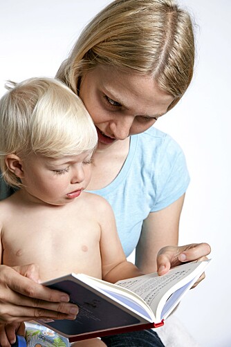 MULIG: Det er fullt mulig å lære babyer å lese, men mange eksperter skeptiske til om det er nødvendig.