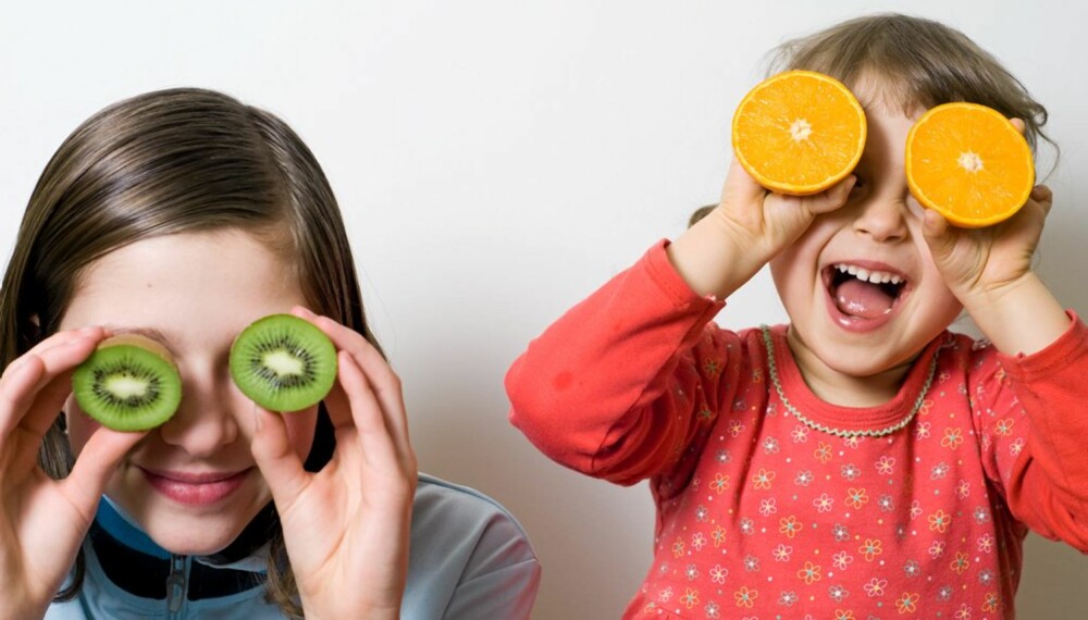 ENKEL OPPSKRIFT: Hvis frukt er lett tilgjengelig, spiser også barna mer.