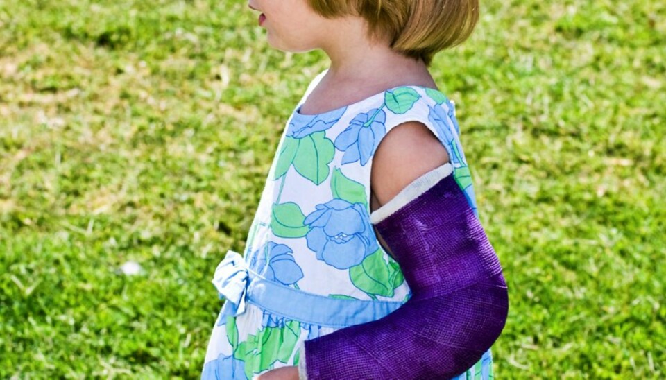 SOMMER MED GIPS: Trenger verken bli tørr eller kjedelig.