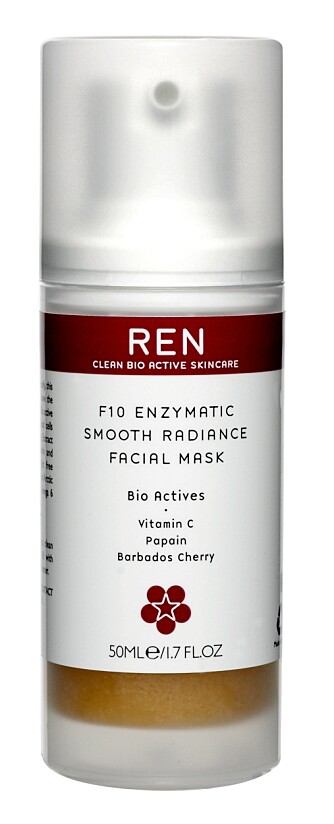 EKSFOLIERER: Ansiktmasken fra REN eksfolierer og øker cellefornyingen i huden. EKSFOLIERER: Ansiktmasken fra REN eksfolierer og øker cellefornyingen i huden.