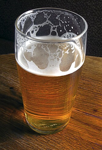 PILS: Øl inneholder fytoøstrogener som igjen kan bedre bentettheten. PILS: Øl inneholder fytoøstrogener som igjen kan bedre bentettheten.