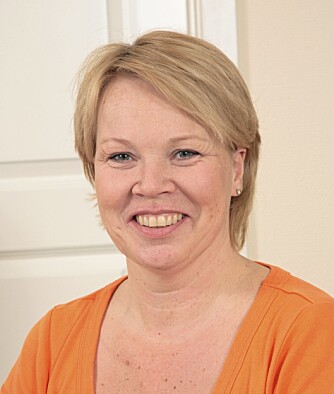 GIR HJELP: Sykepleier Christine Vatne. Foto: Bjørn Inge Karlsen, HM Foto GIR HJELP: Sykepleier Christine Vatne. Foto: Bjørn Inge Karlsen, HM Foto
