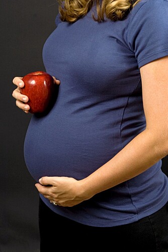 FEM OM DAGEN: Frukt og grønt er viktig for gravide. Frukt og grønnsaker gir også ekstra fiber til ksoten din.