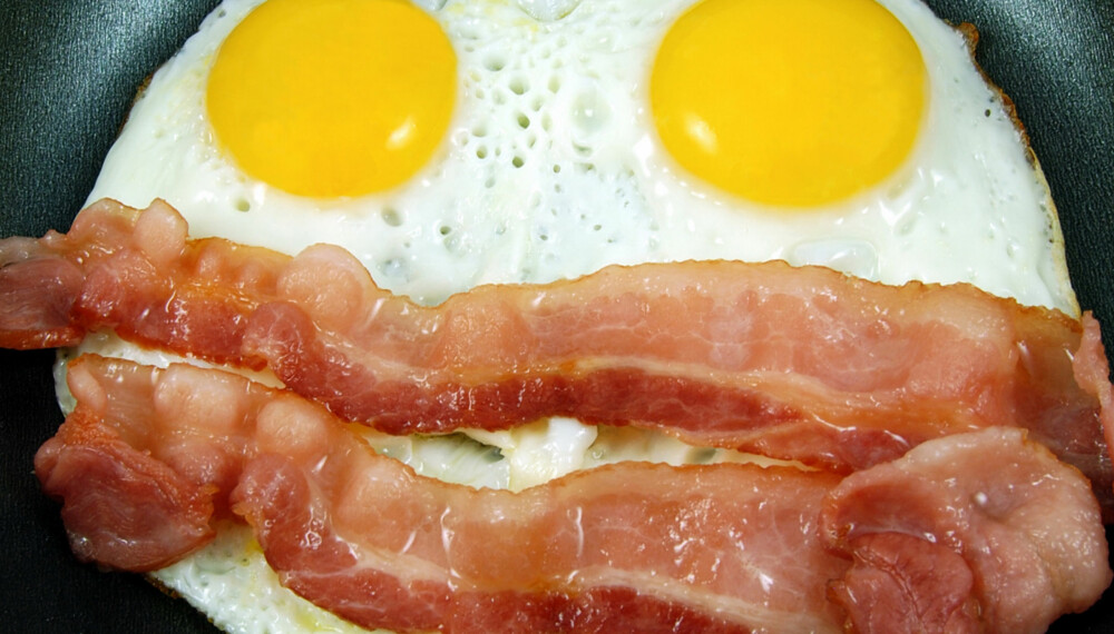 ATKINS: Med lavkarbodietten kan du spise så mye egg og bacon som du vil, men ikke med brød til.
