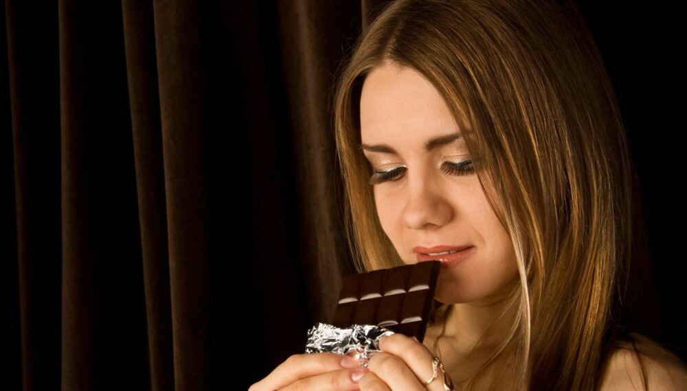 HJERTEGODT: Spis sjokolade med god samvittighet, men velg riktig type og ikke spis for mye.