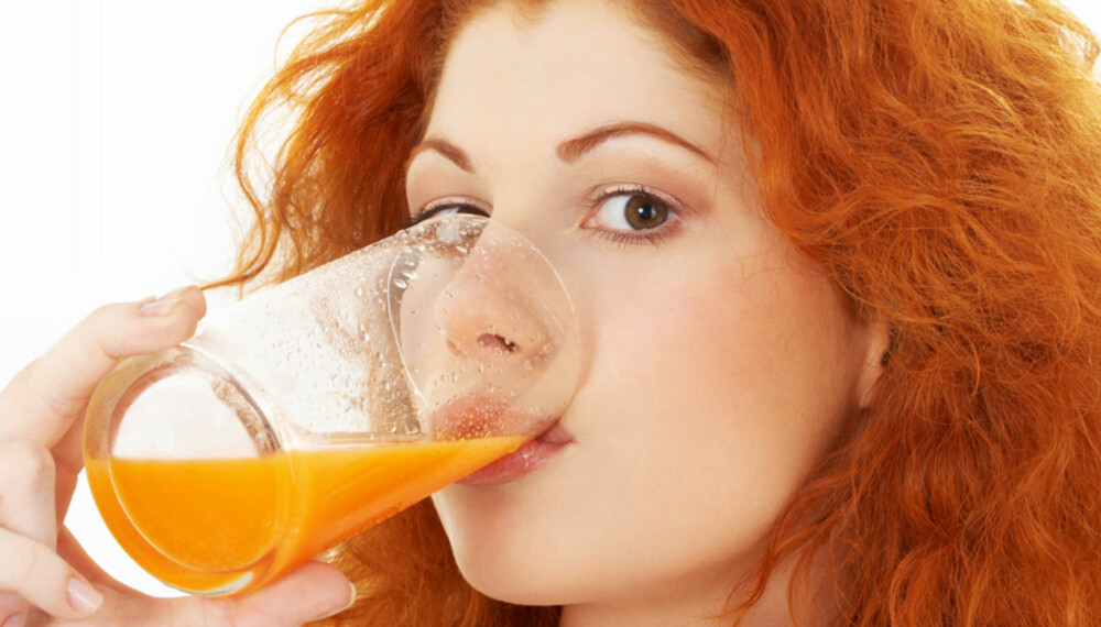 SYRESKADER: Juice er like skadelig som cola for tennene SYRESKADER: Juice er like skadelig som cola for tennene