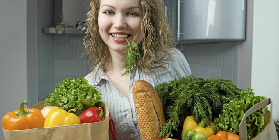 NOK FIBER: Hvis du spiser de anbefalte «fem om dagen», er du på god vei. Da anbefales tre grønnsaker og to frukt.