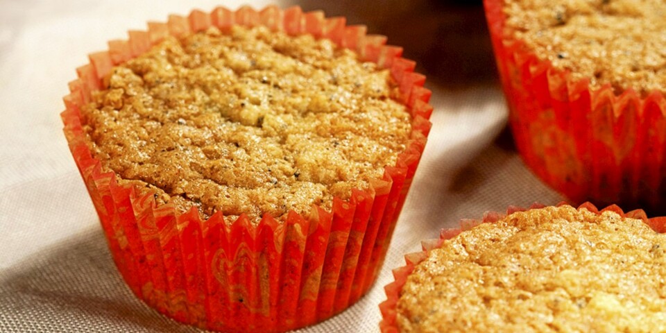 ENKEL MUFFINS: Med smak av sitron, laget med sunnere mel og sukker.