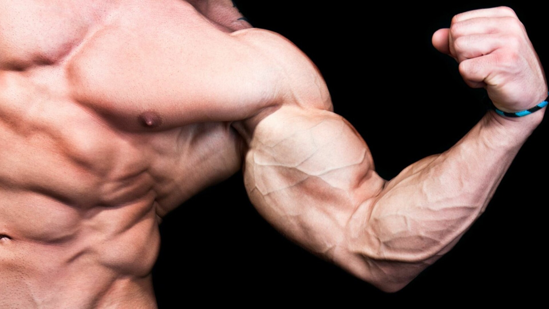 Мускул или мускулов. Мускулистая рука. Накаченные руки. Мощные руки. Накаченные мужские руки.
