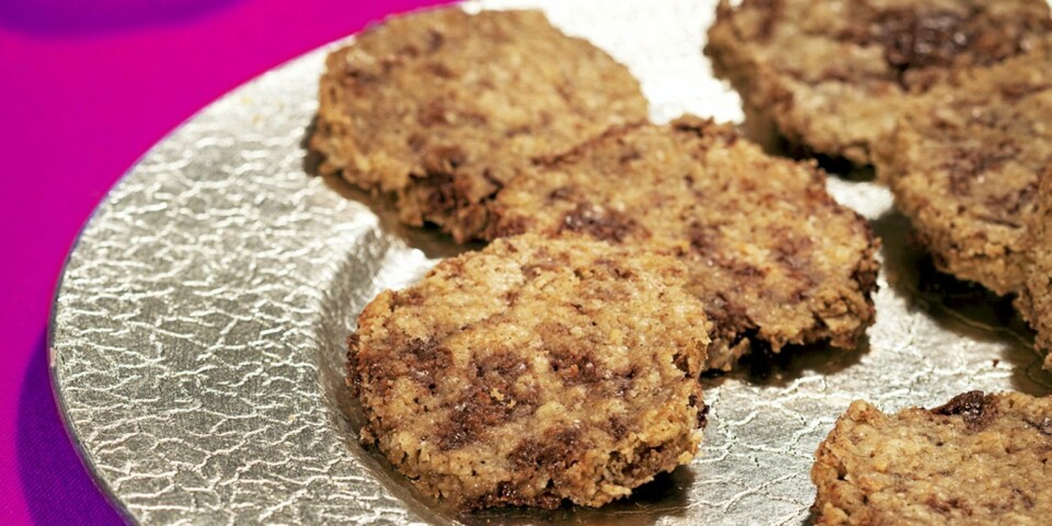 COOKIES: Disse er laget av kokosfett og havregryn.