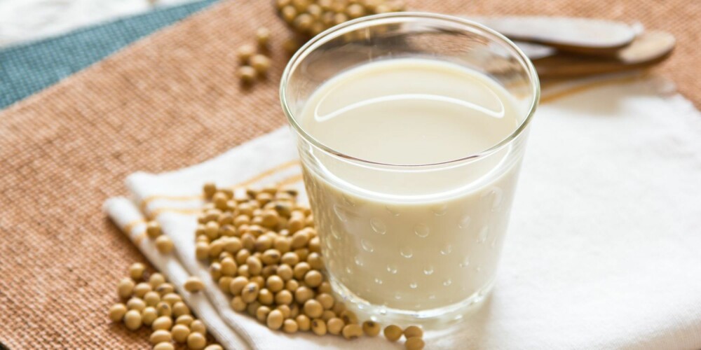VINNEREN BLANT DE ALTERNATIVE: Soyamelk er ifølge ernæringsfysiologen et greit alternativ til melk. Særlig hvis den er beriket med kalsium.