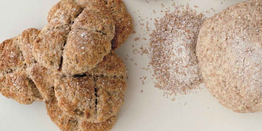 SCONES: Et godt alternativ til brød. Serveres med godt pålegg. SCONES: Et godt alternativ til brød. Serveres med godt pålegg.