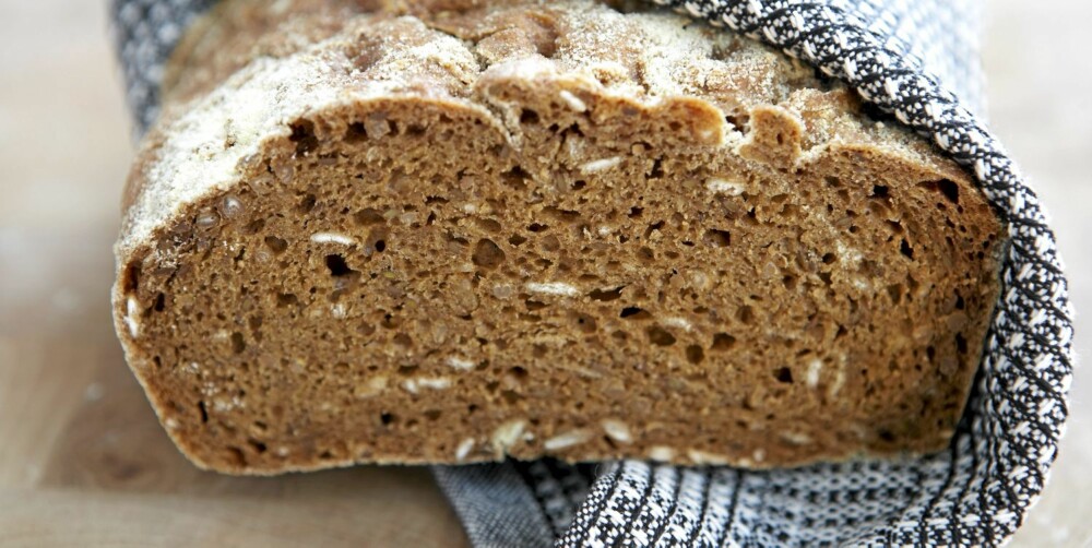 FIBER: Coarse bread contains fiber, which increases the feeling of satiety. FIBER: Coarse bread contains fiber, which increases the feeling of satiety.