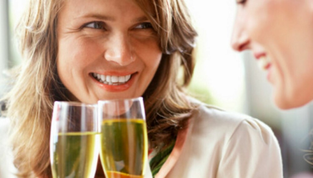 BOBLER I GLASSET? Champagne er blant de mest alkoholholdige drikkene du kan skåle i.