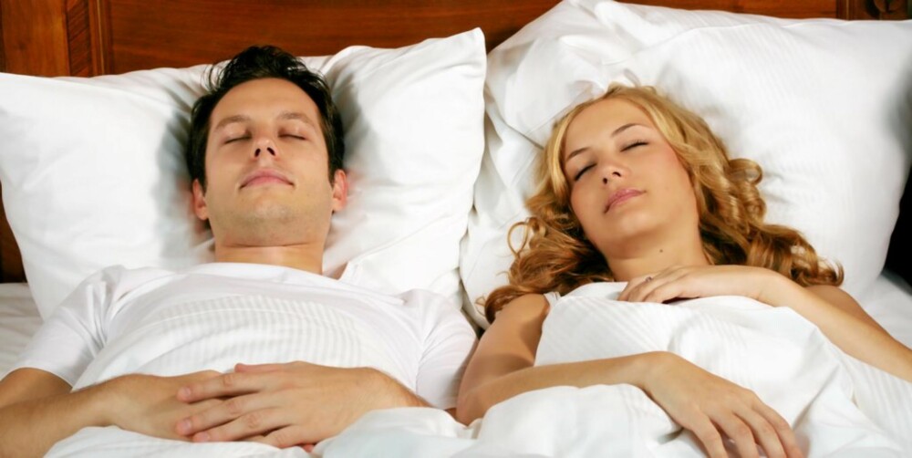 INGEN KRISE: Det trenger ikke bety at forholdet er på sammenbruddets rand selv om dere sover på hver deres side i senga.