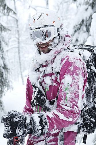 PUDDERET KOMMER: Det ser fryktelig kaldt ut, men skientusiaster elsker pudderet.