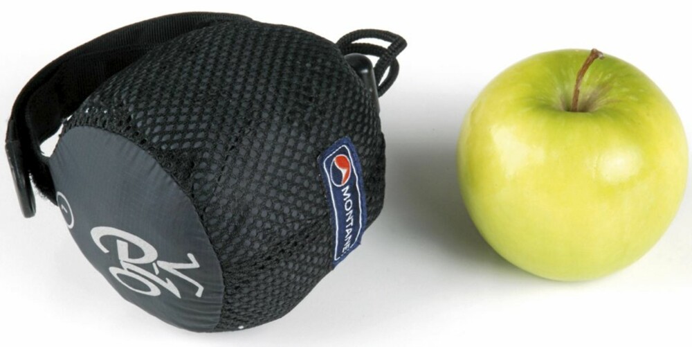 SE, SÅ LITEN: Litt større enn et eple når du pakker den ned.
