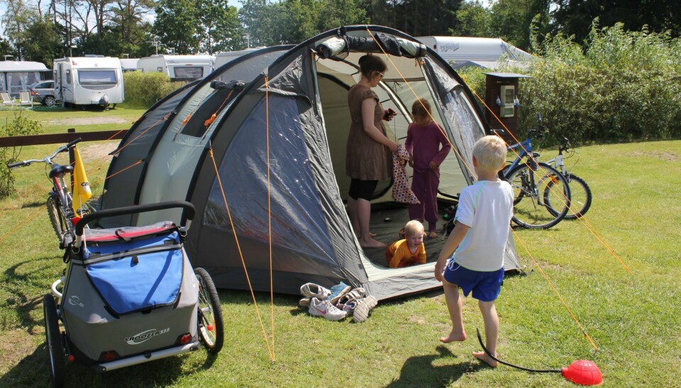 FAMILIECAMPING: - Jeg tror de aller fleste nordmenn har råd til en liten ferietur hvis vi senker kravene.